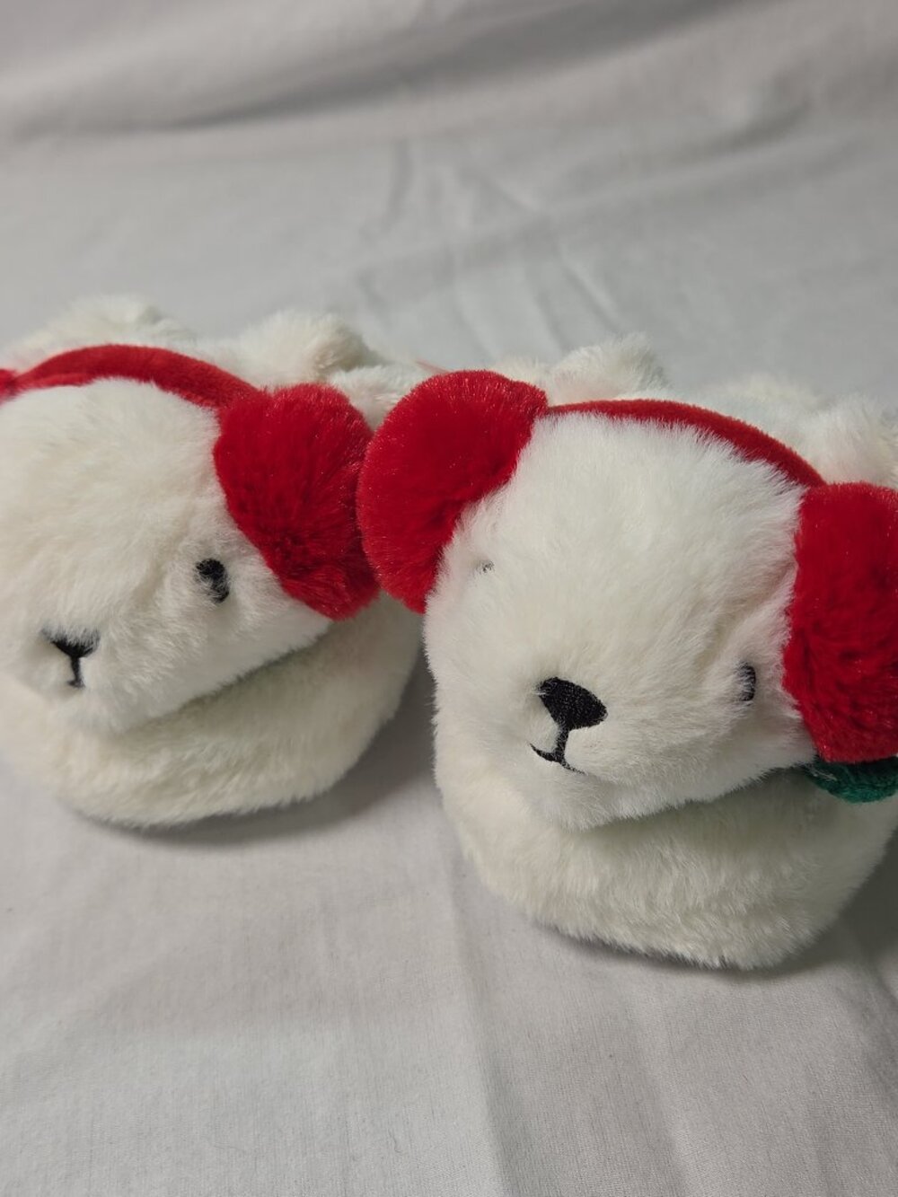 Wondershop Toddler Winter Mouse Houseshoes Slippers Size 5T-6T White Red Shoes